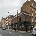 Delightful Kensington Home Close To Hyde Park By Underthedoormat