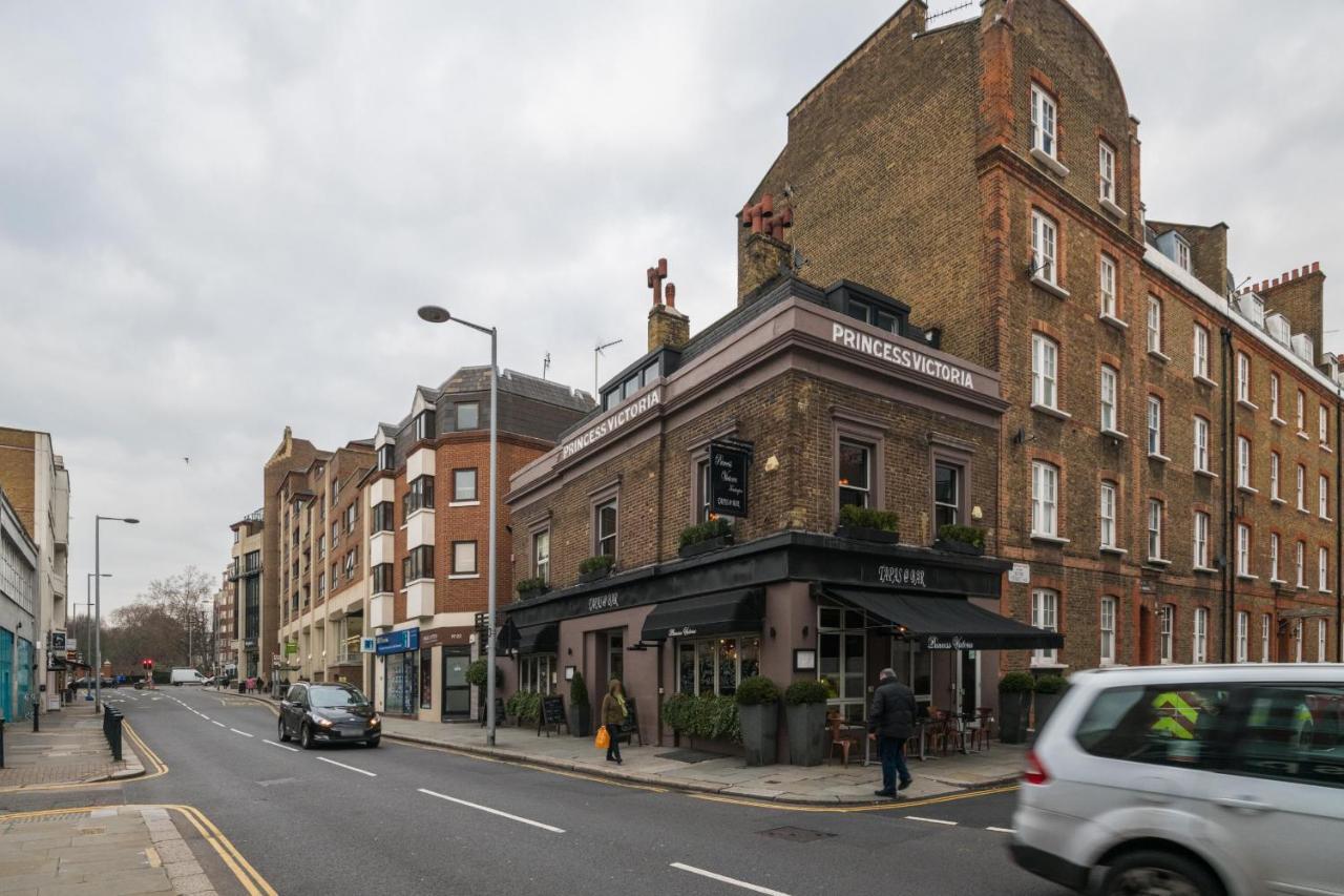Delightful Kensington Close To Hyde Park By Underthedoormat * Londra