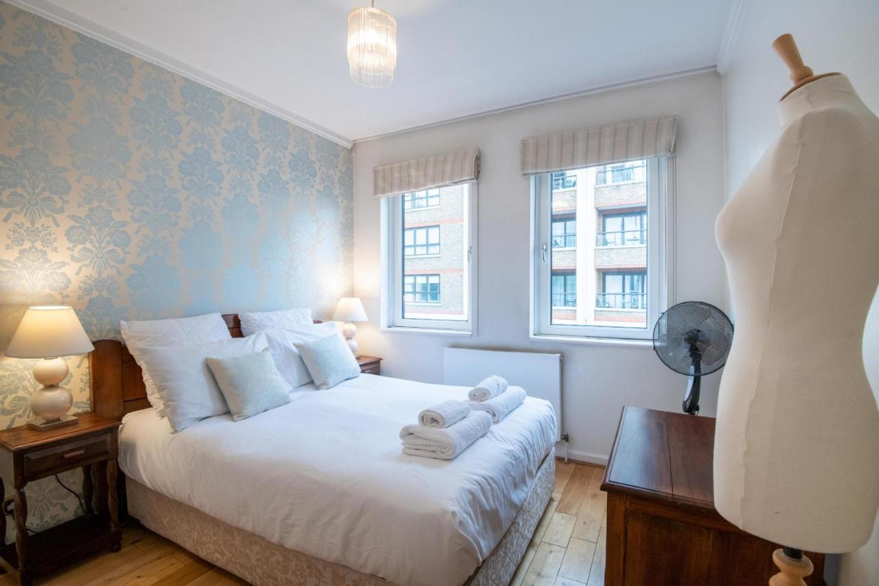 Delightful Kensington Close To Hyde Park By Underthedoormat Appartamento Londra