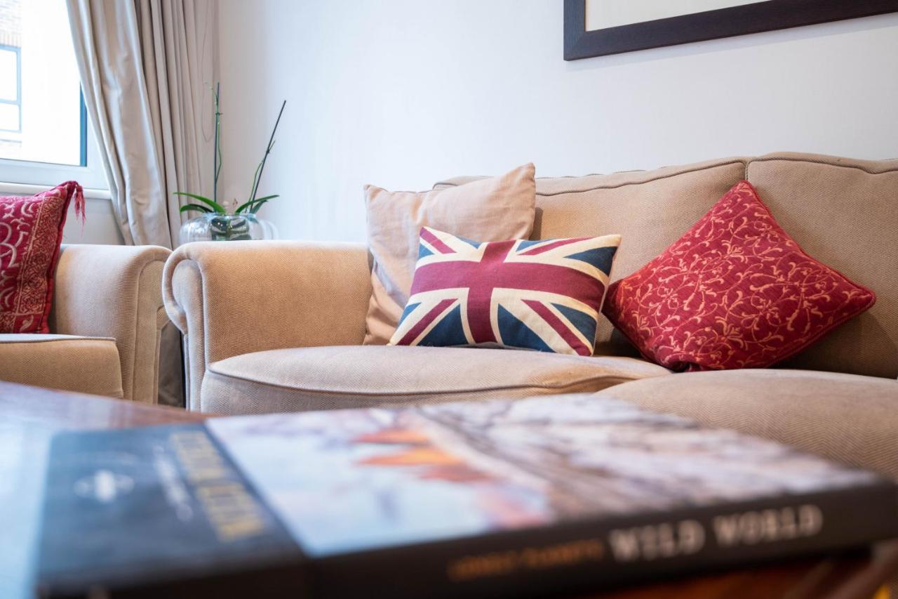 Delightful Kensington Close To Hyde Park By Underthedoormat